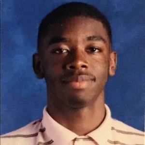 Meet your Posher, Donyel